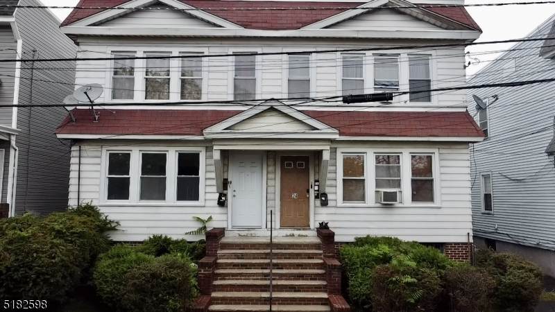 22 Stewart Ave - Photo 1