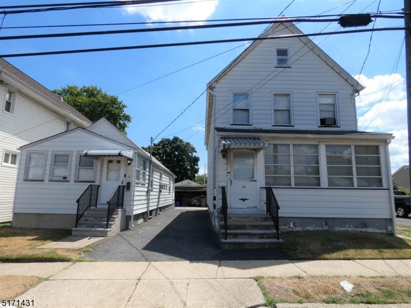 54 Laurel St - Photo 1