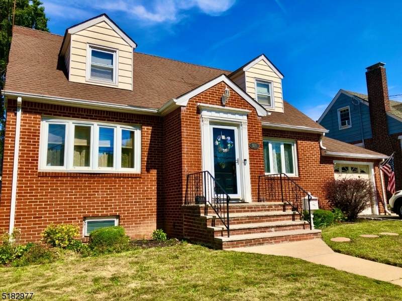 310 Delaware Ave - Photo 1
