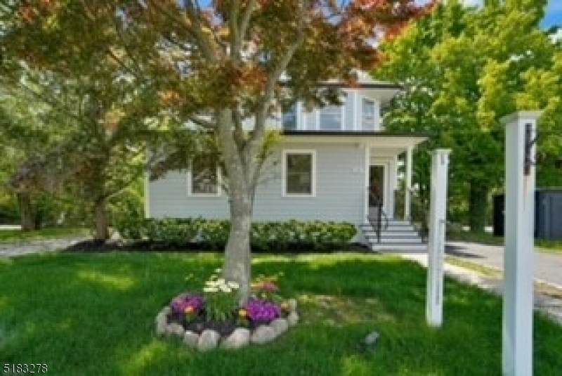 128 S Euclid Ave - Photo 1