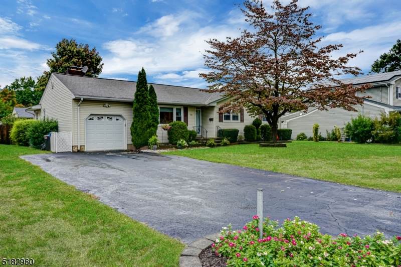26 Dogwood Dr - Photo 1