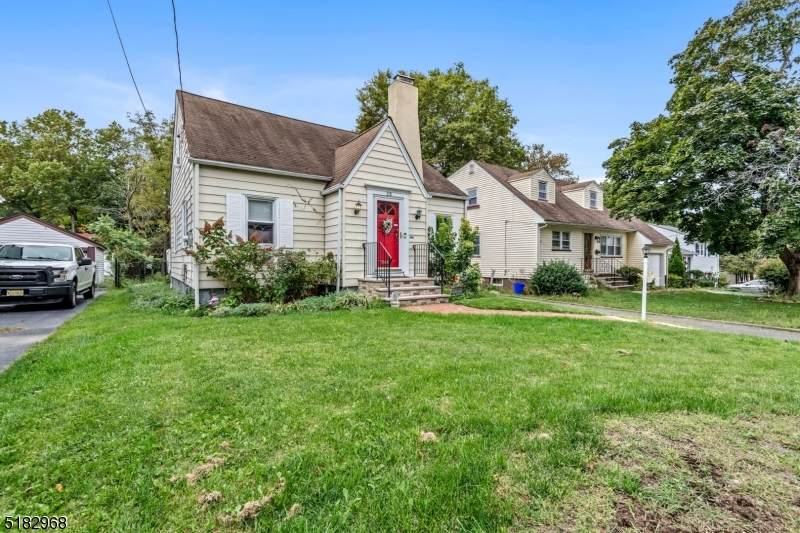 28 Manchester Rd - Photo 1