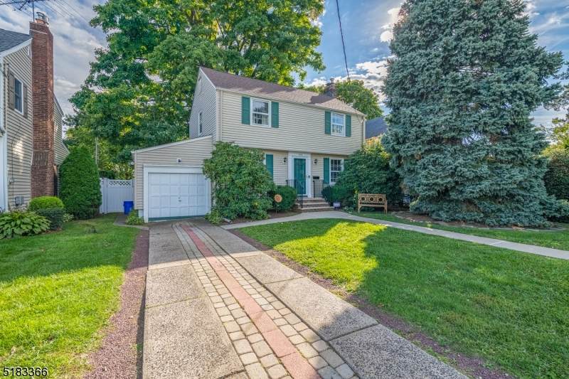 406 Watchung Ave - Photo 1