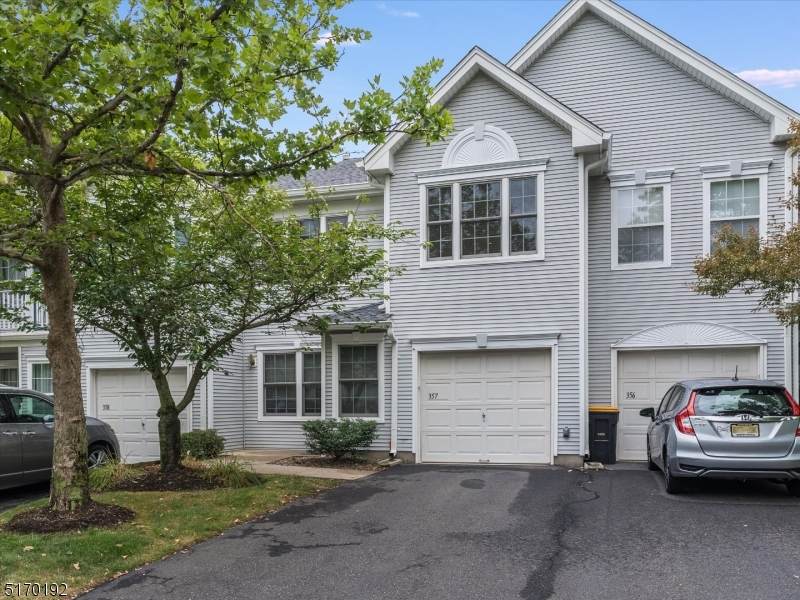 357 Ellen Ln - Photo 1