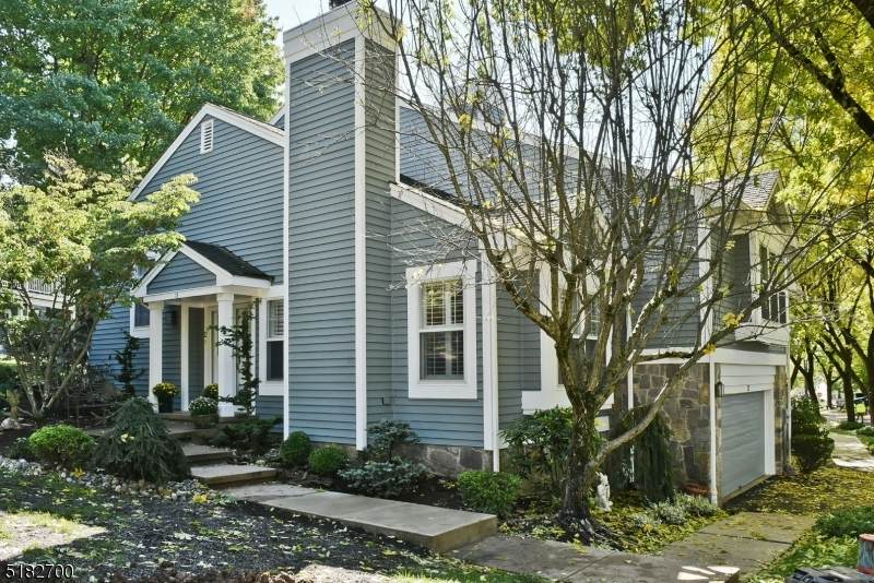 12 Knollcrest Rd - Photo 1