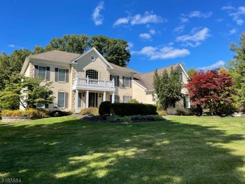 6 Crownview Ct - Photo 1
