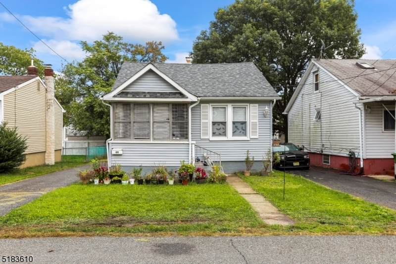 49 Lake View Blvd - Photo 1