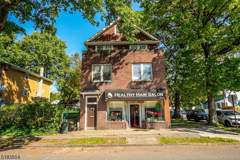 241 W Scott Ave - Photo 1