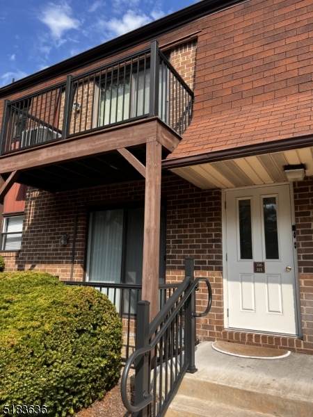 316 Yorkshire Dr - Photo 1