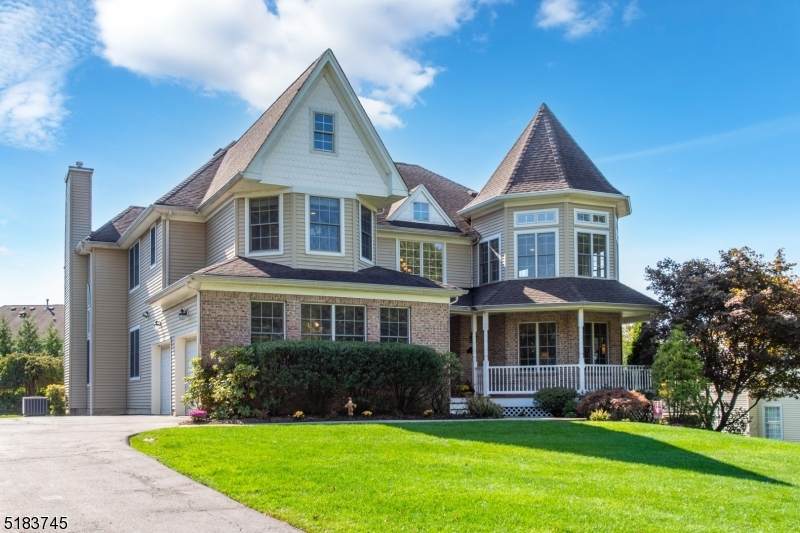 27 Mill St - Photo 1