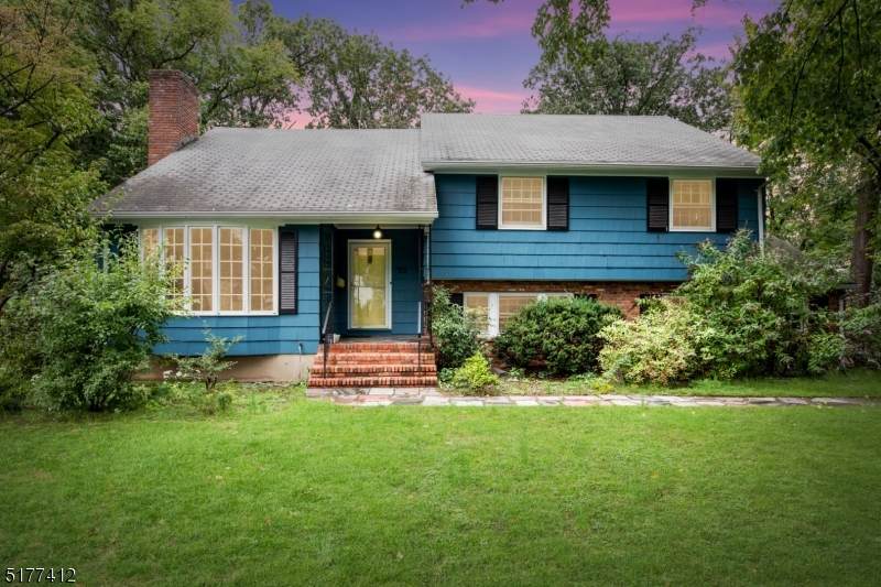 9 Thomas Ct - Photo 1