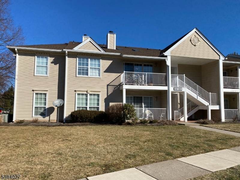 64 Lindsey Ct - Photo 1