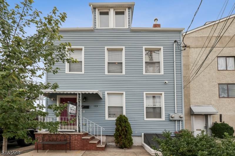 133 Main St - Photo 1