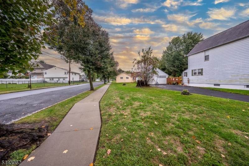 145 N 19Th St - Photo 1