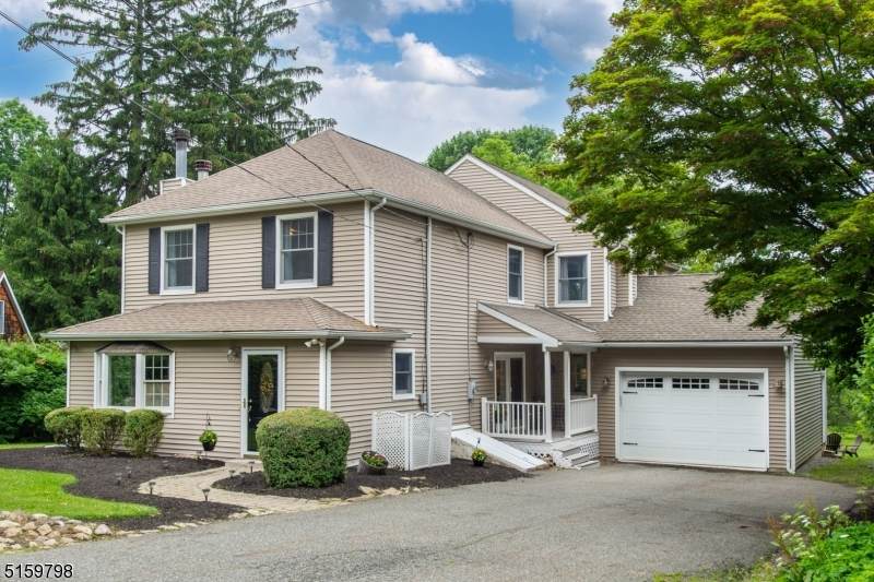 117 Morris Tpke - Photo 1
