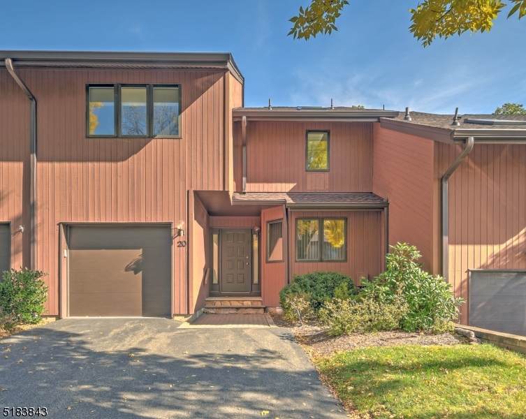 20 Mullarkey Dr - Photo 1