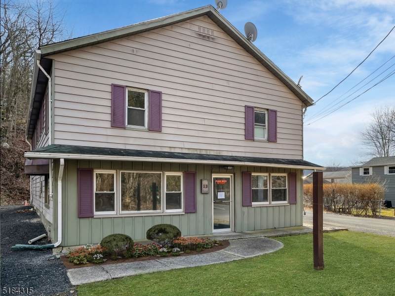 13 Route 206 - Photo 1