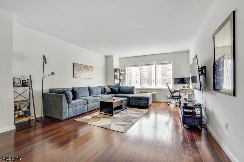 2313 City Pl - Photo 1