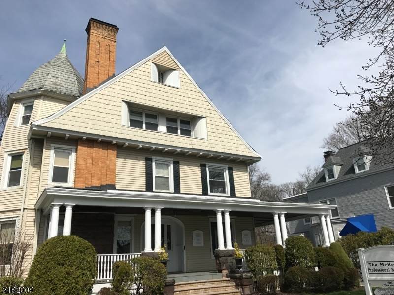 96 Park St - Photo 1