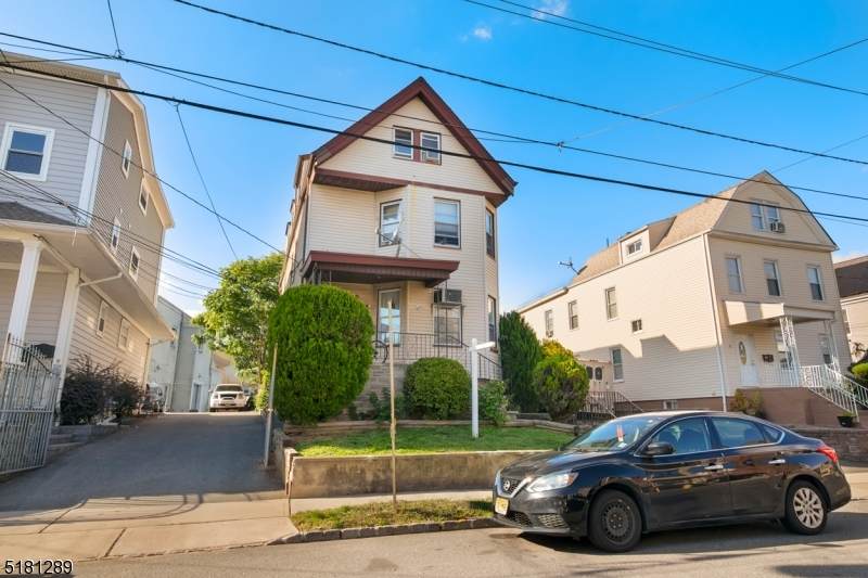 39 La France Ave - Photo 1