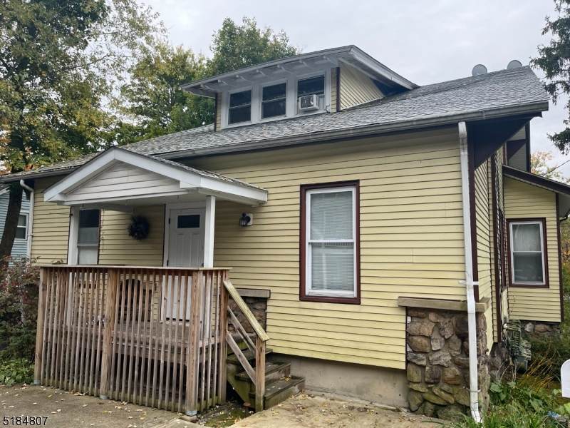 108 Main St - Photo 1