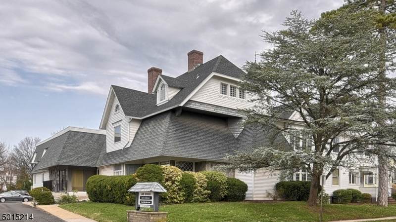 75 N Bridge St - Photo 1