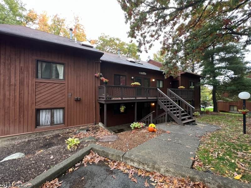 5 Squaw Valley Ct - Photo 1