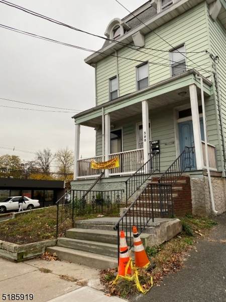 506 Morris Ave - Photo 1