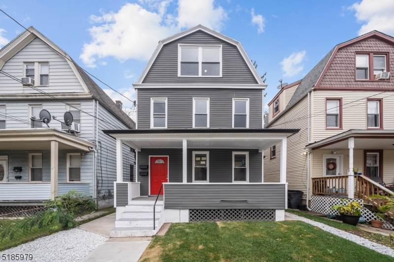 361 Hoover Ave - Photo 1