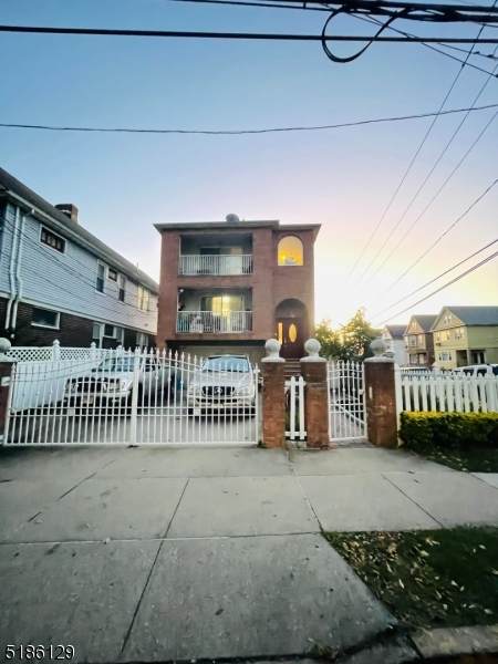 440 2Nd Ave - Photo 1