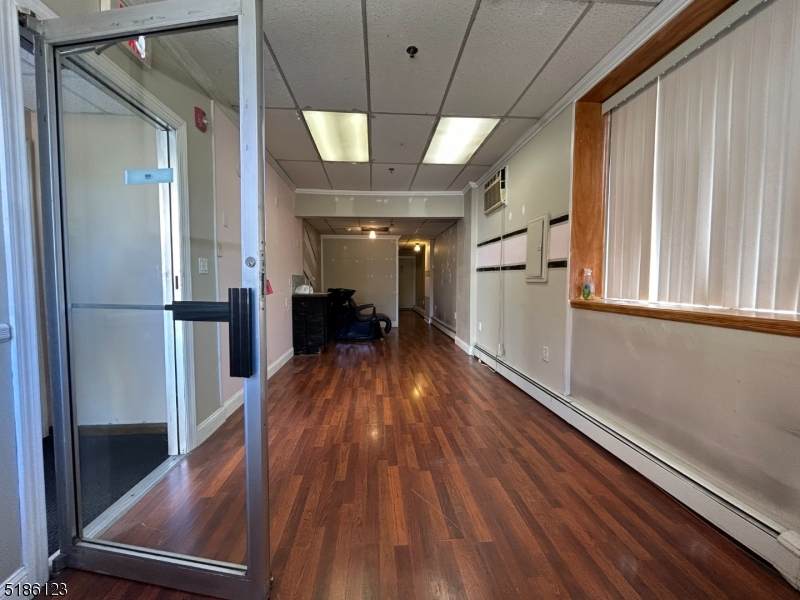329 Broad St - Photo 1