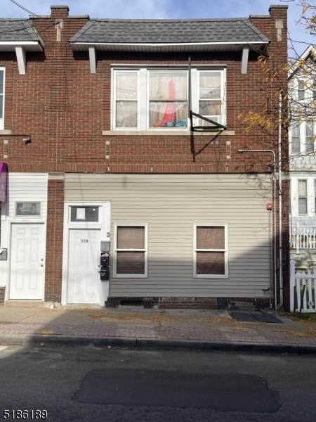309 N 8Th St - Photo 1