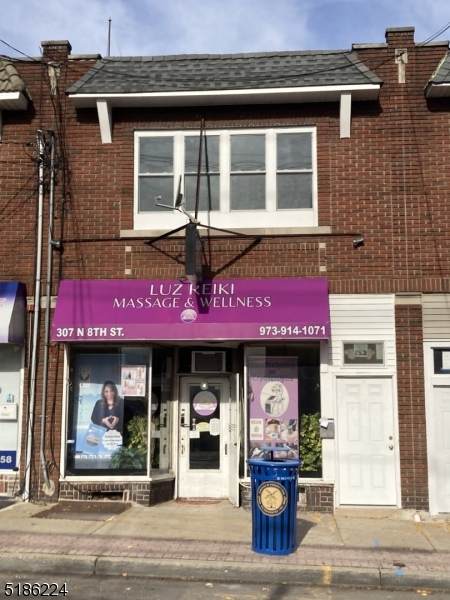 307 N 8Th St - Photo 1