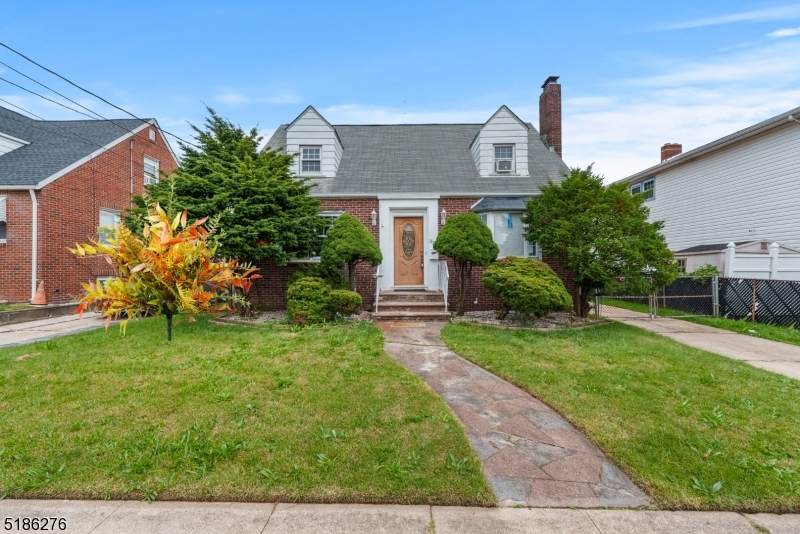 330 Silzer St - Photo 1