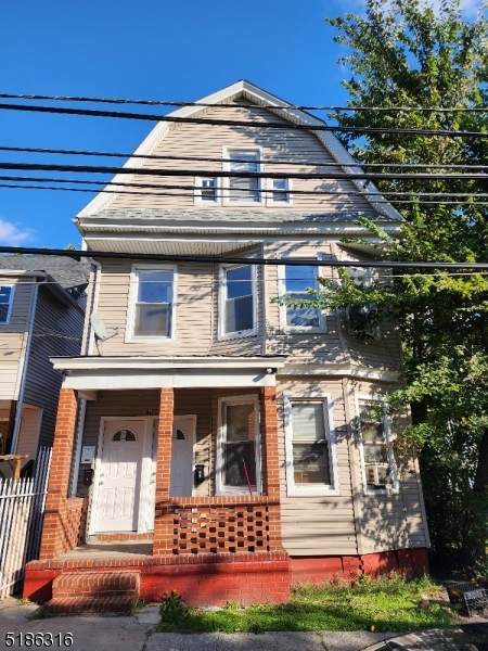 148 Milford Ave - Photo 1