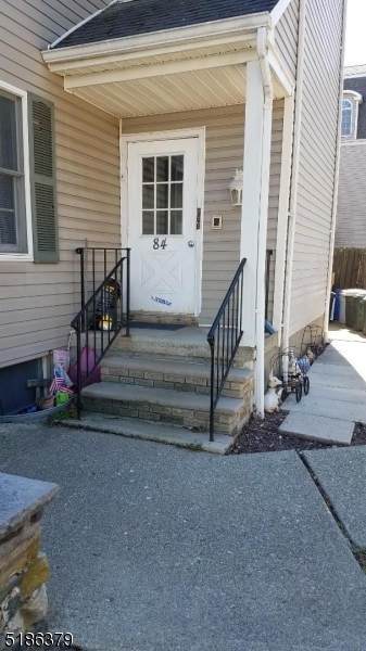 84 Main St - Photo 1