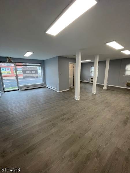 21 Franklin Ave - Photo 1