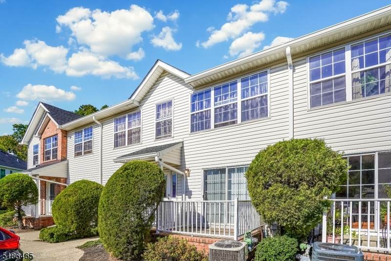 224 Vasser Dr - Photo 1