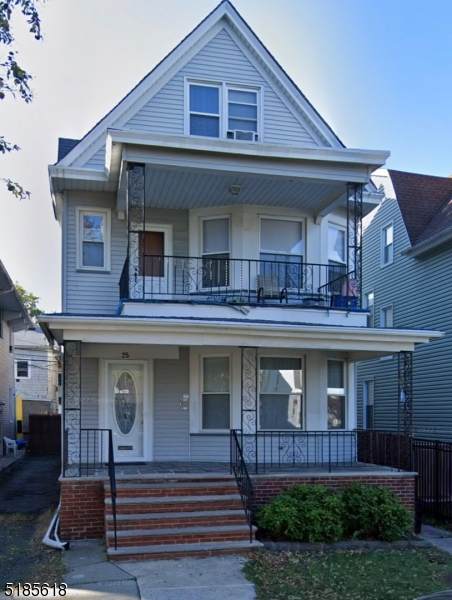 25 Lawton St - Photo 1