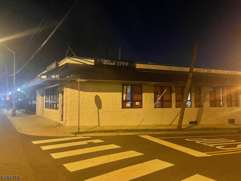 92 N Day St - Photo 1