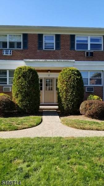 27 Hinchman Ave - Photo 1