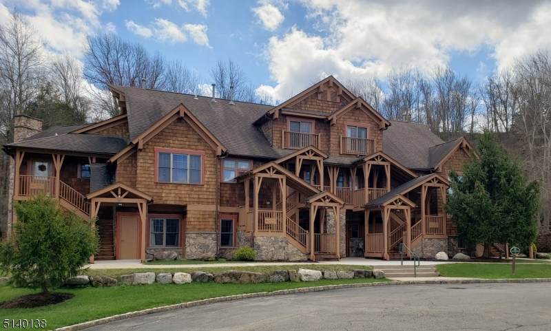 12 Pine Cres - Photo 1