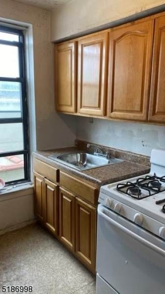 402 S 15Th St - Photo 1