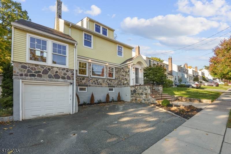 45 Morningside - Photo 1