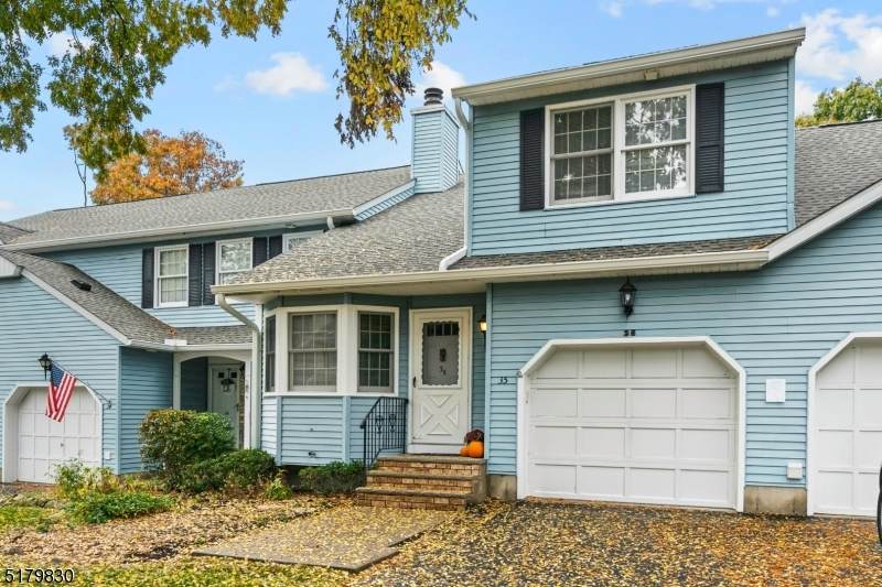 35 Bridle Way - Photo 1