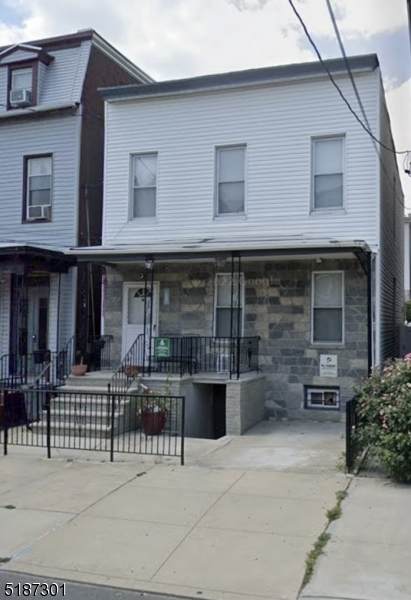 257 Sherman Ave - Photo 1