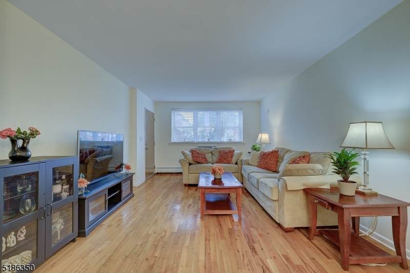 45 Wilfred St - Photo 1