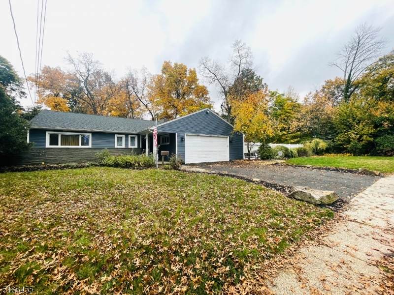 90 E Spring St - Photo 1