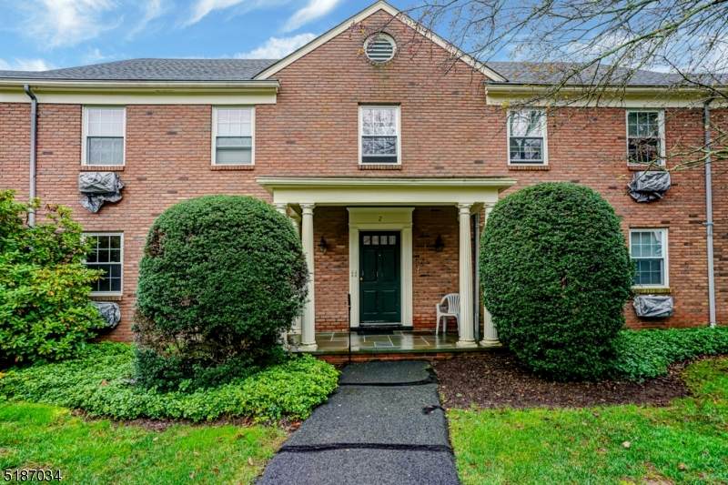 132 Claremont Rd - Photo 1