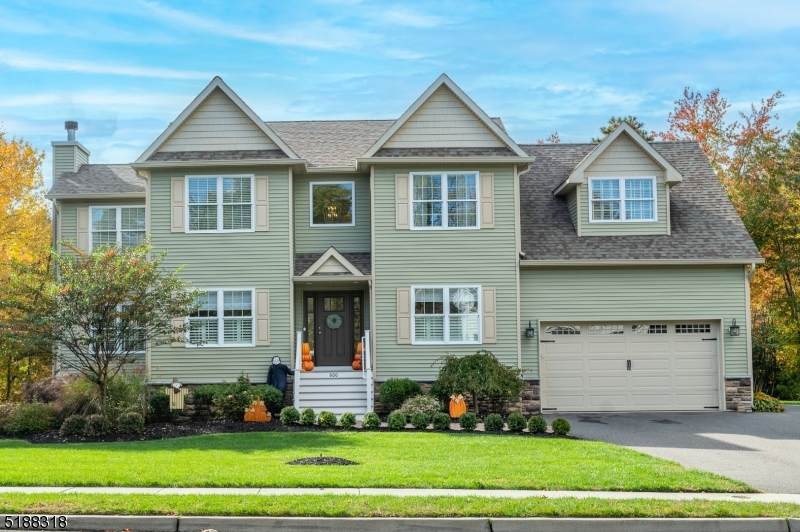 600 Brookside Dr - Photo 1